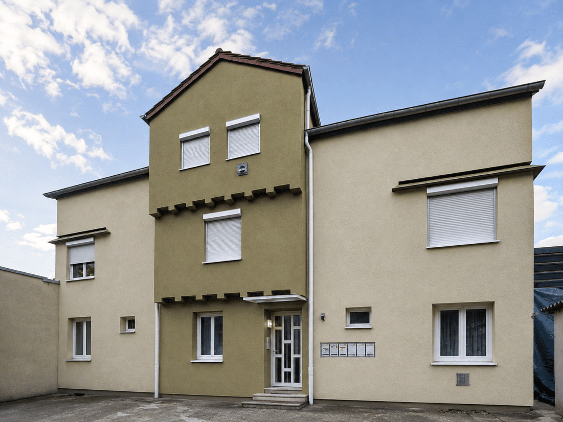 Attraktive 3-Zimmer-Wohnung mit Balkon in begehrter Lage von Stuttgart-Degerloch, 70597 Stuttgart (Degerloch Hoffeld Kaltental Möhringen Sonnenberg)