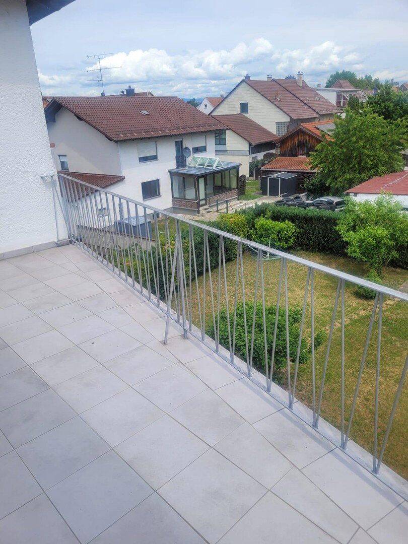 Gepflegte 3-Zimmer-Wohnung in Straubing (Nähe Krankenhaus) – 75m² ohne Schrägen, 94315 Straubing