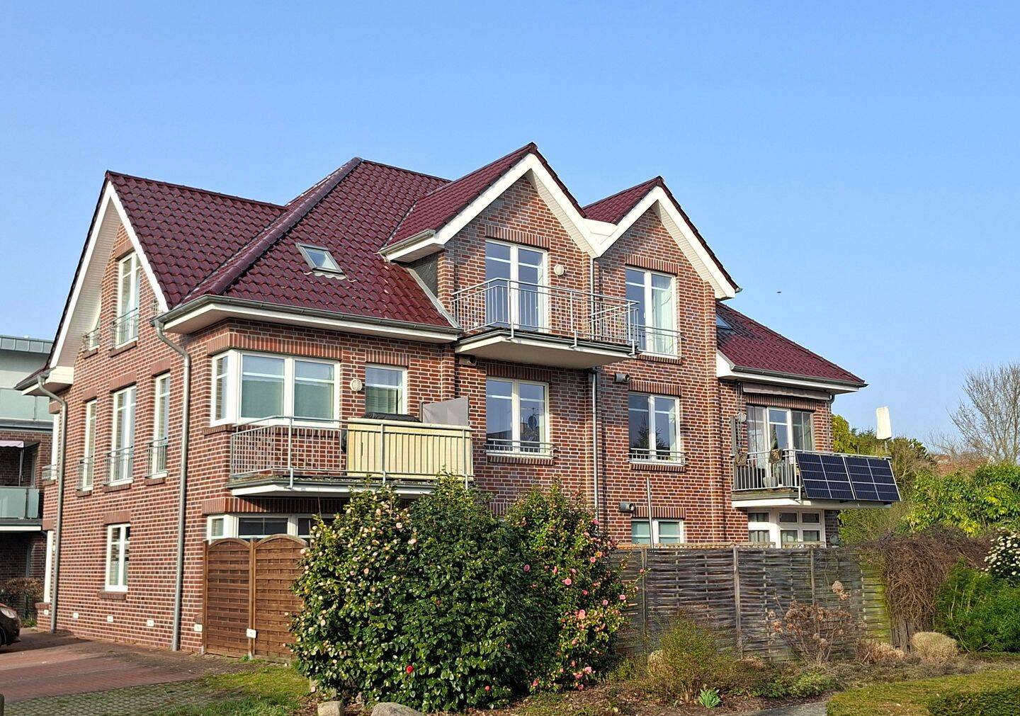 Ihr neues Zuhause in Lingen – 3-Zimmer-Wohnung mit Balkon, Einbauküche und Stellplatz, 49809 Lingen (Ems)