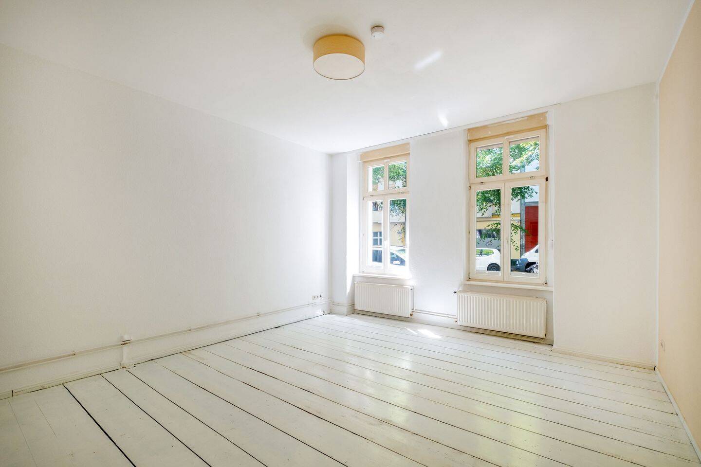 Altbaucharme nahe Boxhagener Platz – ruhig gelegene 2-Zimmer-Wohnung mit Potenzial, 10247 Berlin (Friedrichshain-Kreuzberg Friedrichshain Prenzlauer Berg)