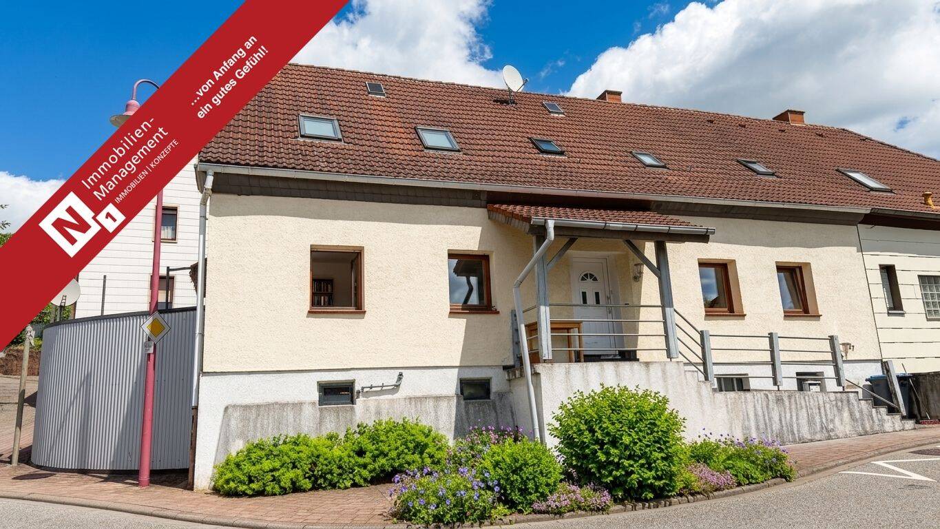 Großes Haus, kleiner Preis – Doppelhaushälfte mit Garten und Carport auf angrenzendem Grundstück, 66903 Gries