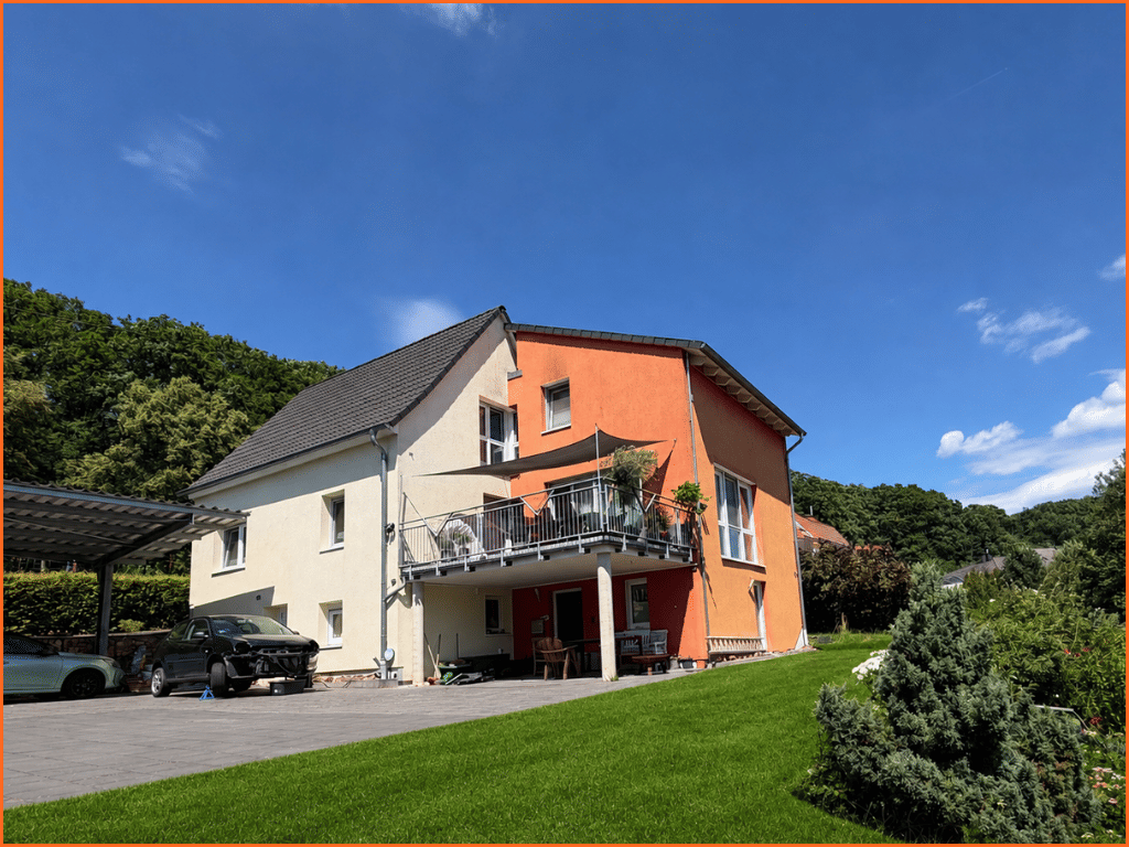 Wohnparadies in herrlicher Aussichtslage: 230 m² top-Wohnfläche, 1850 m² Südgrundstück mit Supergarage!, 55444 Seibersbach