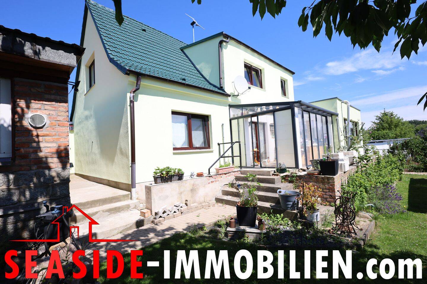 Kröpelin: Gepflegtes Einfamilienhaus mit vermieteter Einliegerwohnung – 6,0 % Bruttomietrendite, 18236 Kröpelin