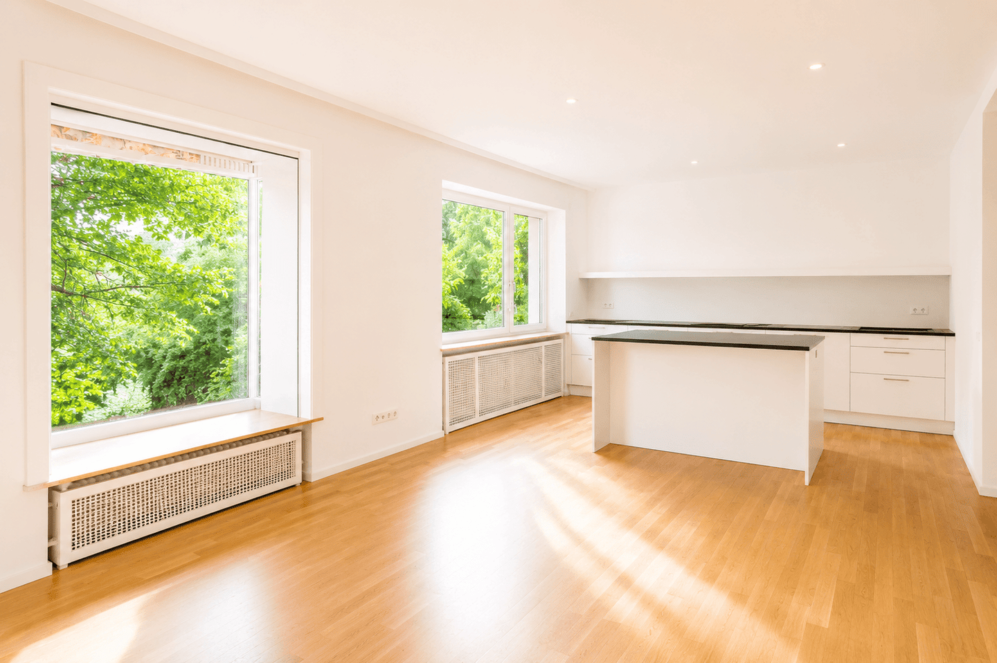 Luxuriöses Stadthaus mit großzügigem Garten in bester Wohnlage, 60431 Frankfurt am Main