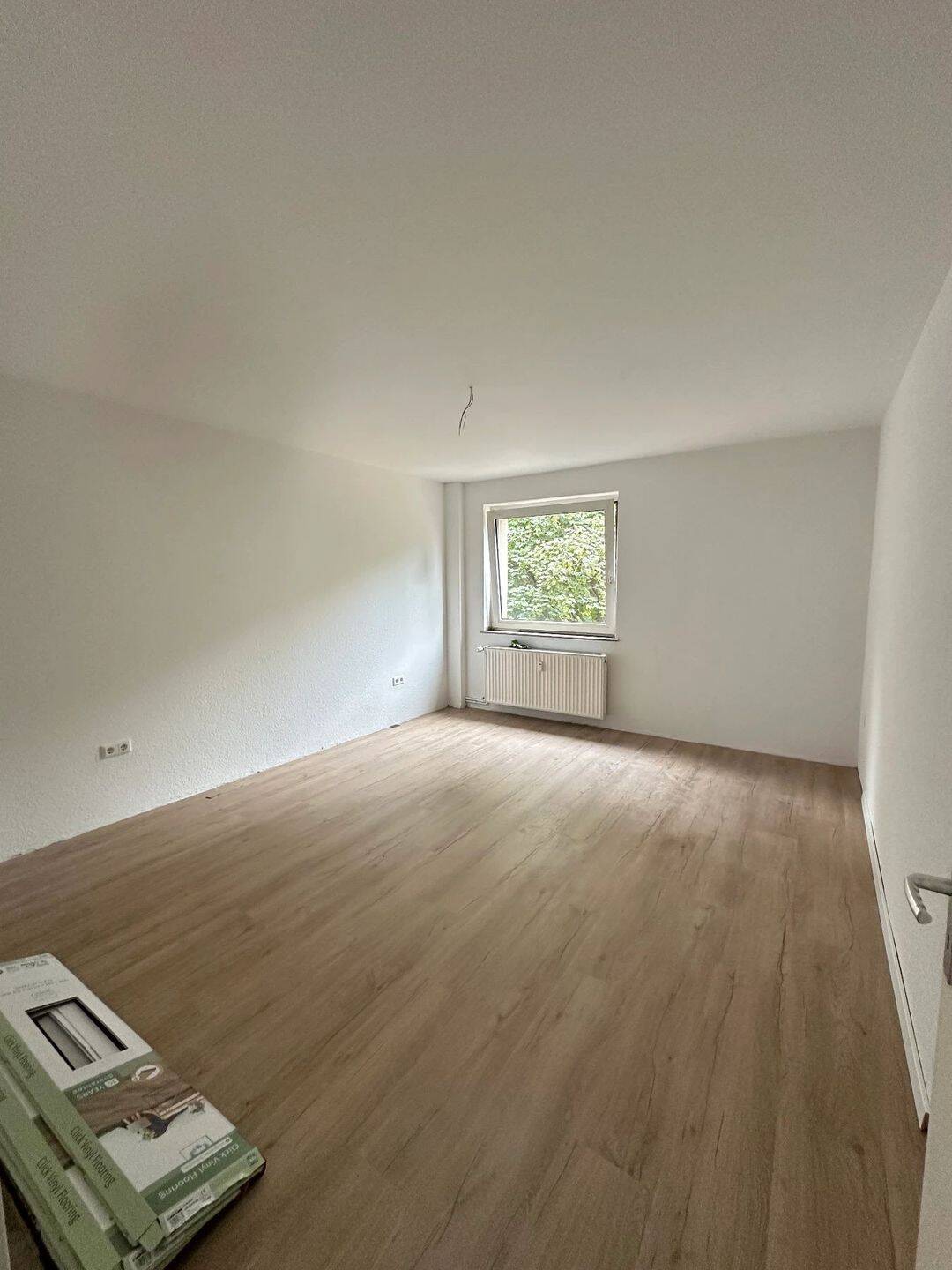 Moderne 4-Zimmer-Wohnung – komplett saniert in Top-Lage, 50169 Kerpen