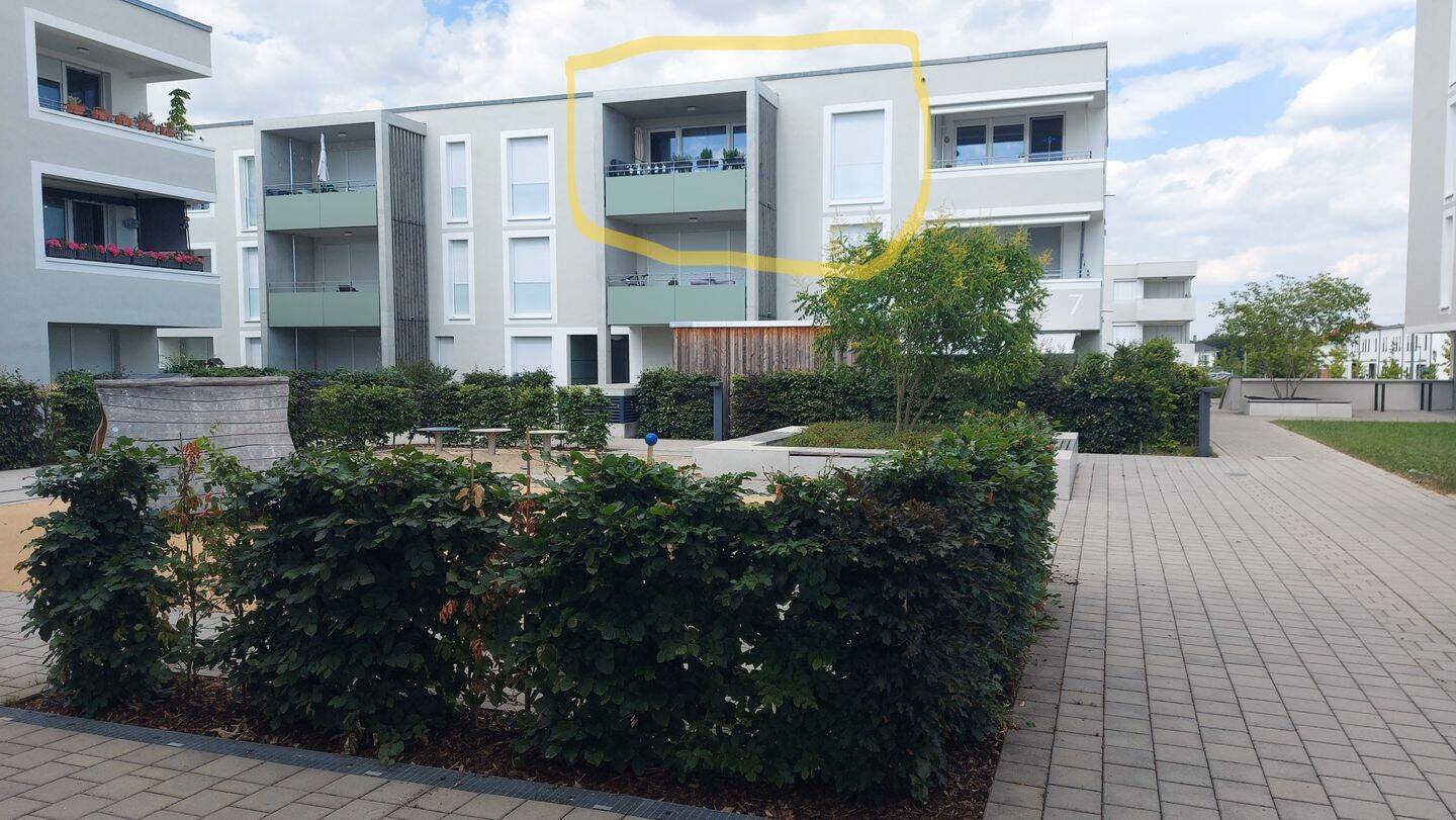 Neubau: Helle, ruhige 2-Zimmer-Wohnung neben SANA-Klinik, 88400 Biberach an der Riß