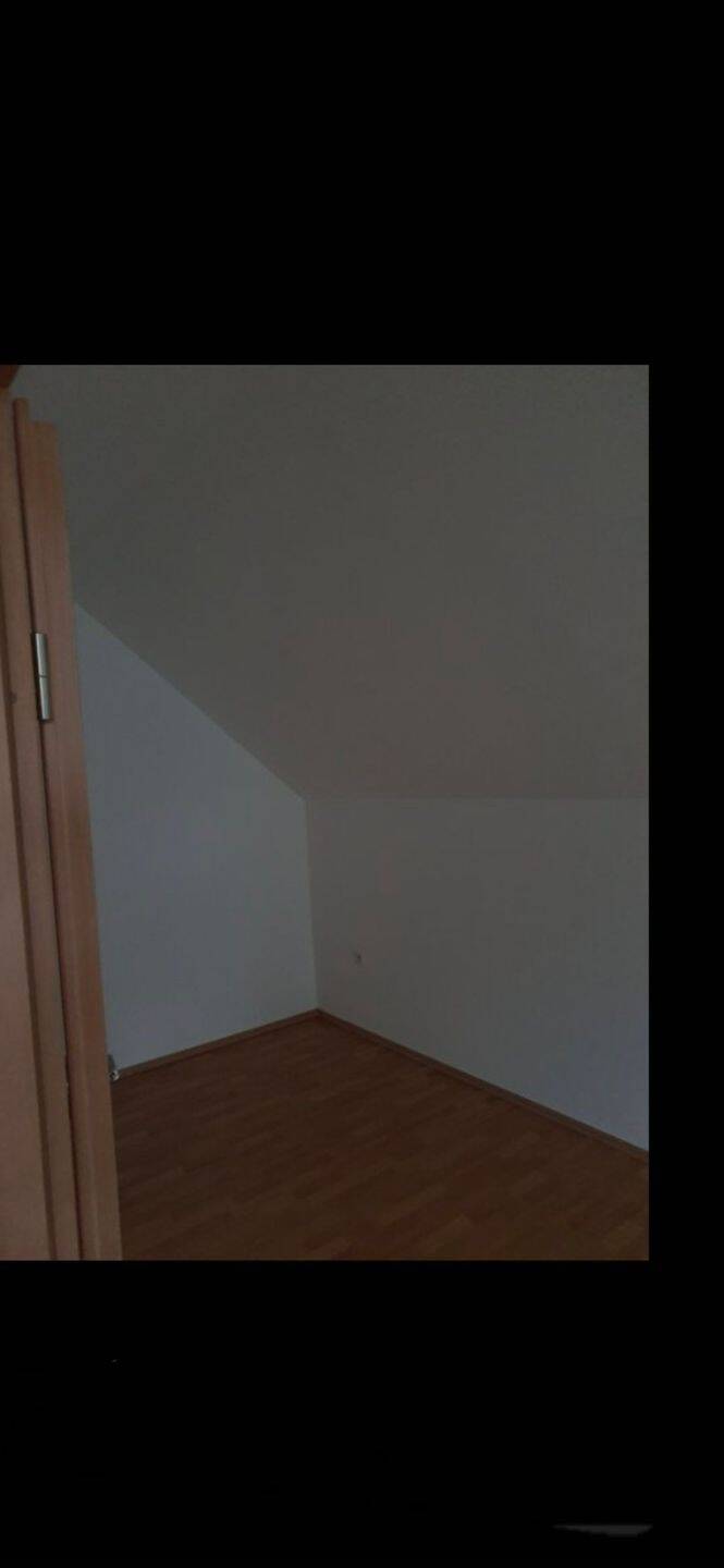 image-72946906