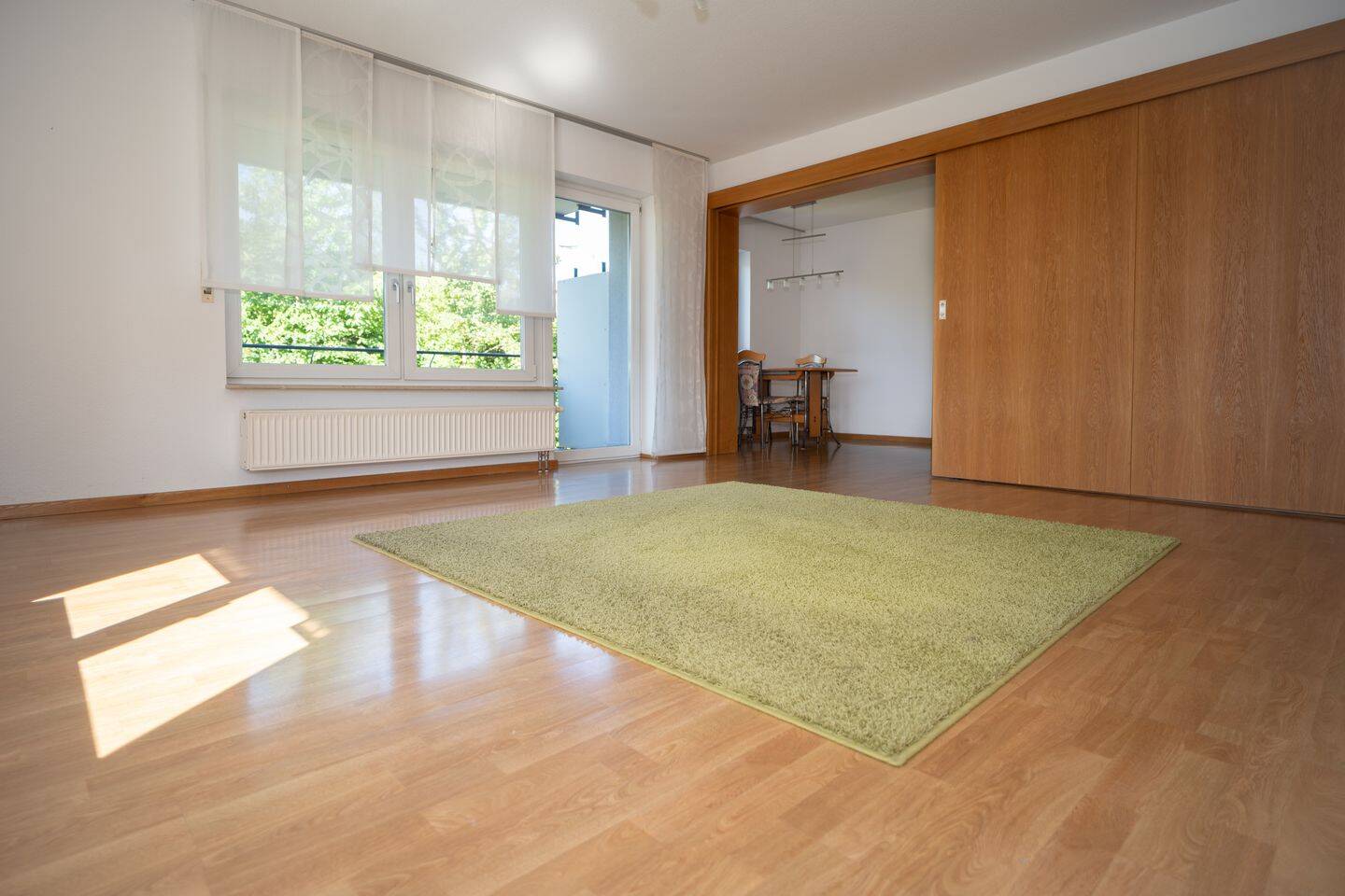 Perfektes Zuhause für Familien – Großzügige 4-Zimmer-Wohnung mit Balkon und Garage, 75015 Bretten