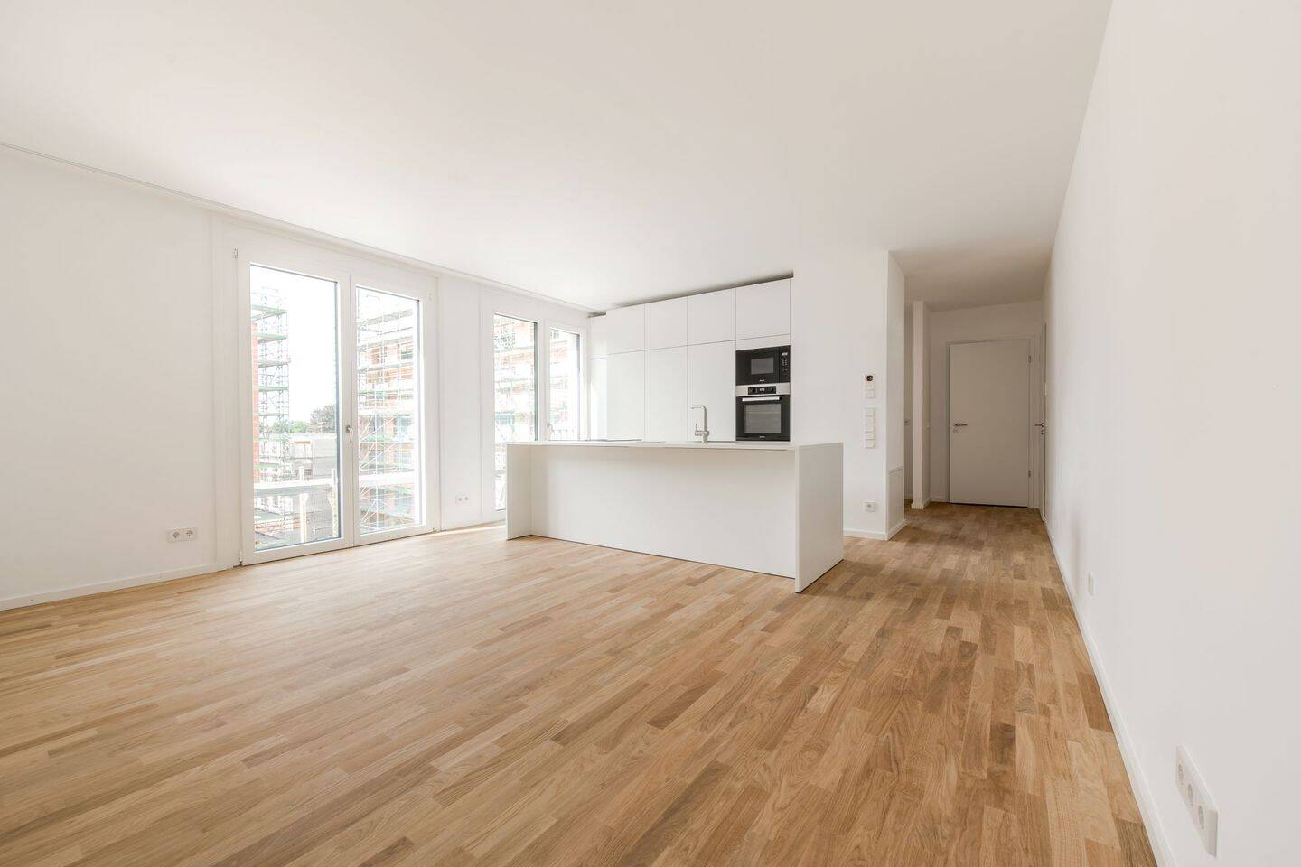 Helle 2-Zimmer-Wohnung mit EBK, 80997 München (Allach-Untermenzing Moosach Pasing-Obermenzing)