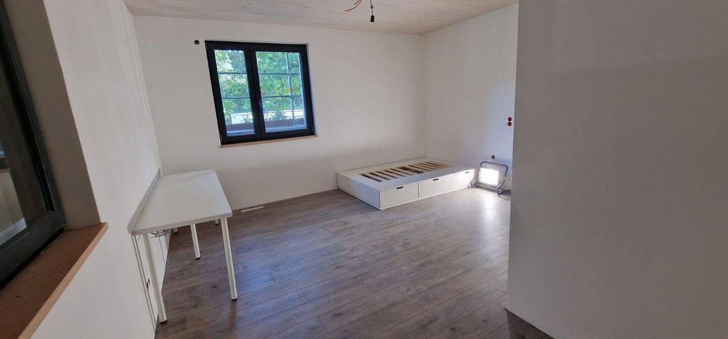 Wunderschöne Wohnung im Grünen und nahe zum KIT, 76139 Karlsruhe (Hagsfeld Rintheim Waldstadt)