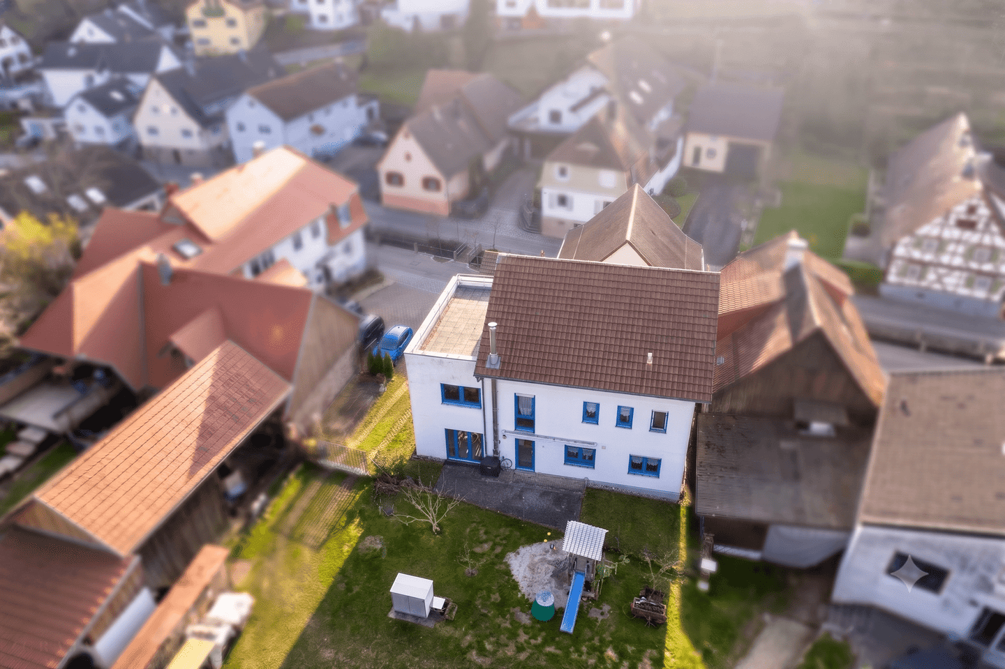 Einfamilienhaus mit PV Anlage & neuer Wärmepumpe, 76532 Baden-Baden