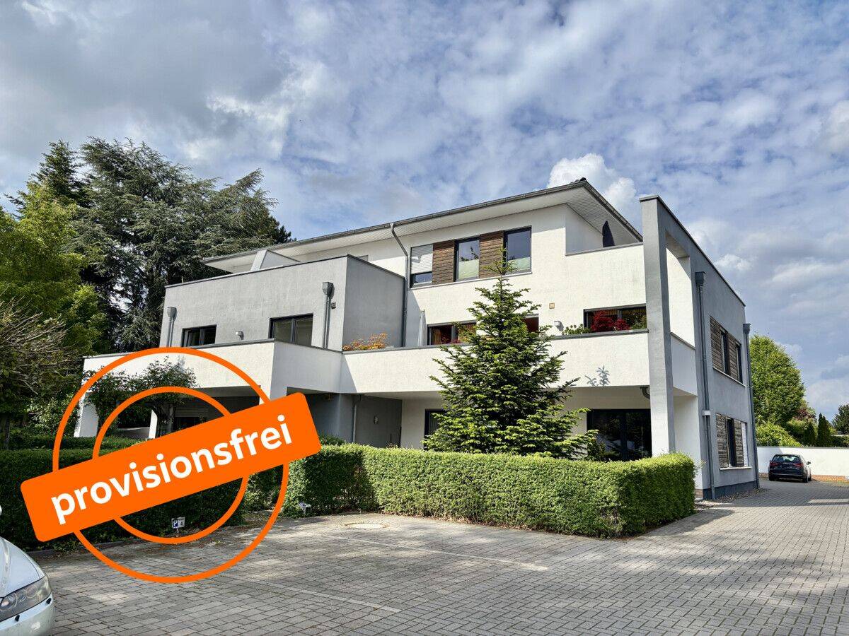*Provisionsfrei für den Käufer* Zentral & modern: Stilvolle Eigentumswohnung mit Balkon in Lohne, 49393 Lohne (Oldenburg)