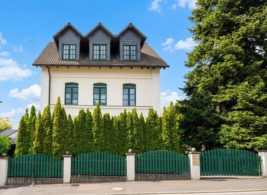 Ihr Wohntraum – hochwertige Liegenschaft mit parkähnlichem Grundstück, 65520 Bad Camberg