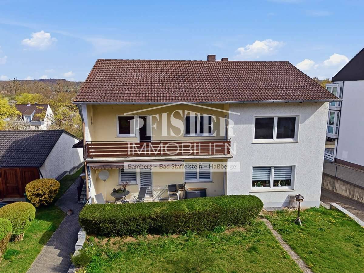 Ein Zuhause mit Zukunft: Zweifamilienhaus in Viereth mit großem Garten, 96191 Viereth-Trunstadt