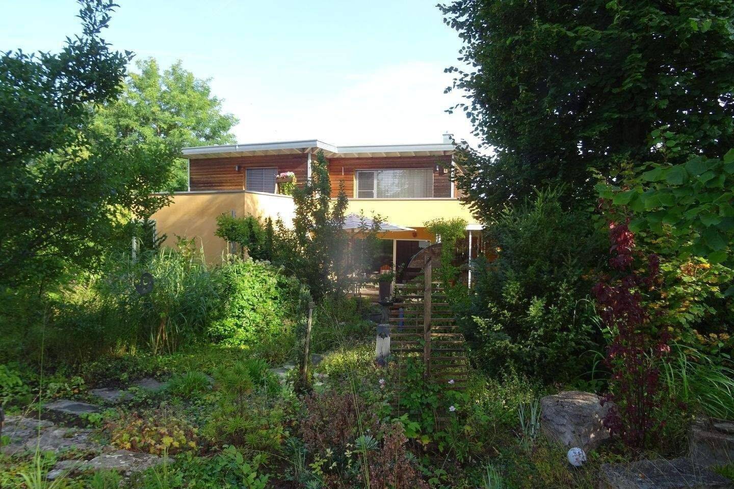 Bau-Fritz-Villa, Bj. 2007 in bester Lage in Roth mit Top-Ausstattung und 321 m² Wohnfläche, K 446, 91154 Roth
