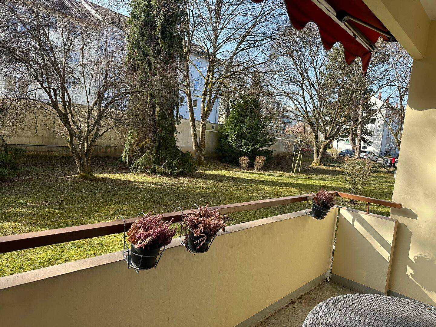 Sofort bezugsfreie 4-Zimmer-Eigentumswohnung mit Balkon, Garage und großzügigen Nebenräumen in Singen, 78224 Singen (Hohentwiel)