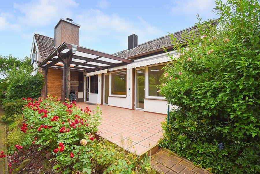 Wedemark – Bissendorf: Familienfreundliches Haus mit Garten in ruhiger, grüner Lage!, 30900 Wedemark