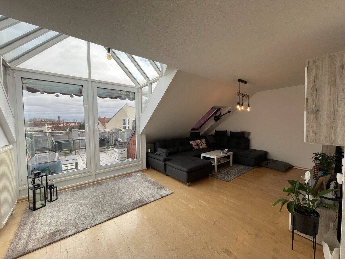 Maisonettewohnung mit einer großen Terrasse, 67165 Waldsee