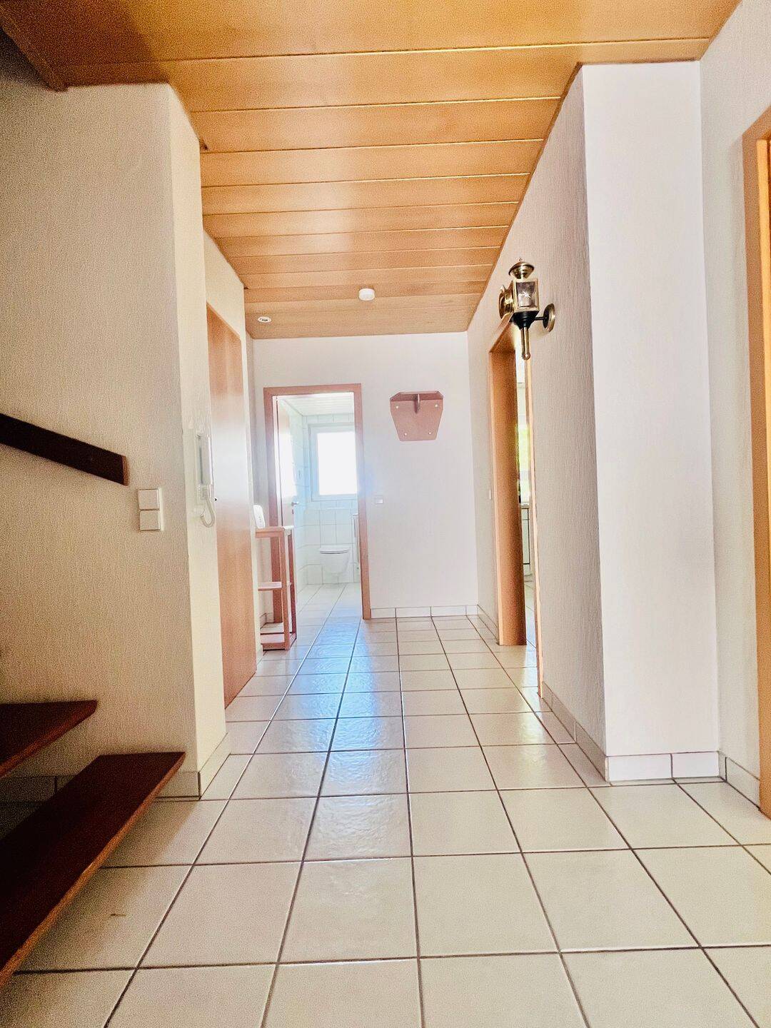 5 Zimmer Maisonette-Wohnung mit viel Platz in Karlsruhe, 76149 Karlsruhe (Neureut Nordstadt)