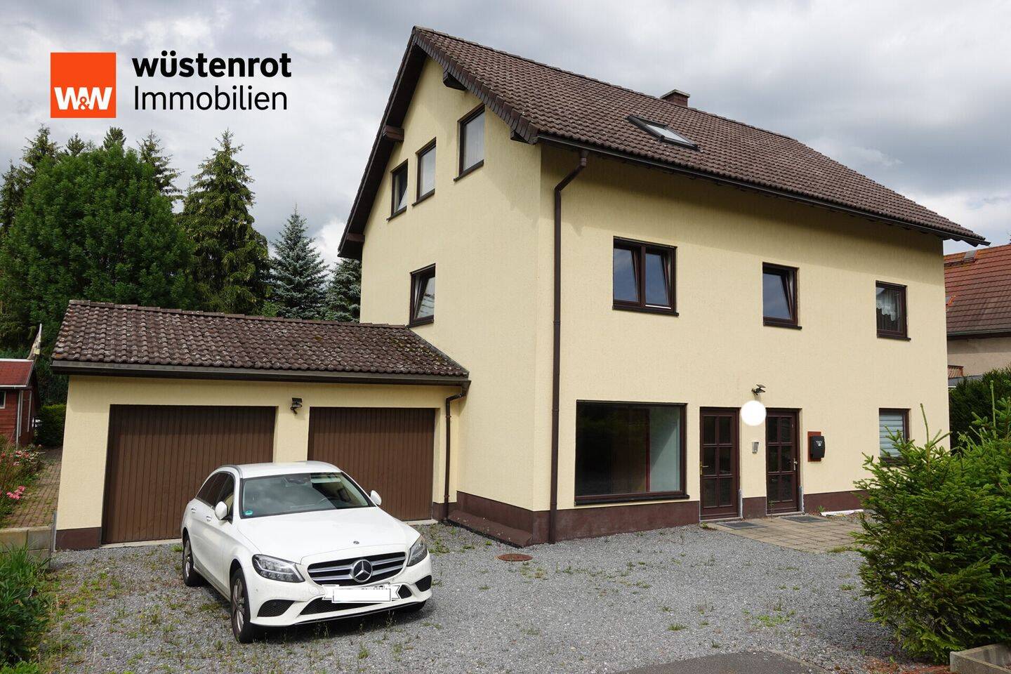 Vielseitiges Einfamilienhaus mit Einliegerwohnung und flexiblen Nutzungsmöglichkeiten, 9618 Brand-Erbisdorf