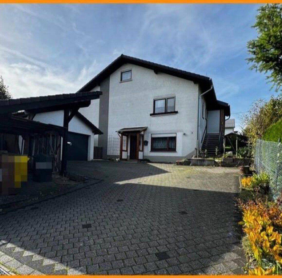 Platz für Generationen, Ideen und Zukunft – Vielseitiges Wohnhaus mit großem Grundstück in Kaden, 56459 Kaden