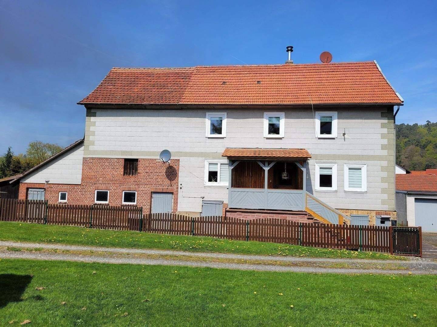 ***RESERVIERT*** Fachwerkhaus mit Nebengebäuden in Neuenstein-Aua, 36286 Neuenstein