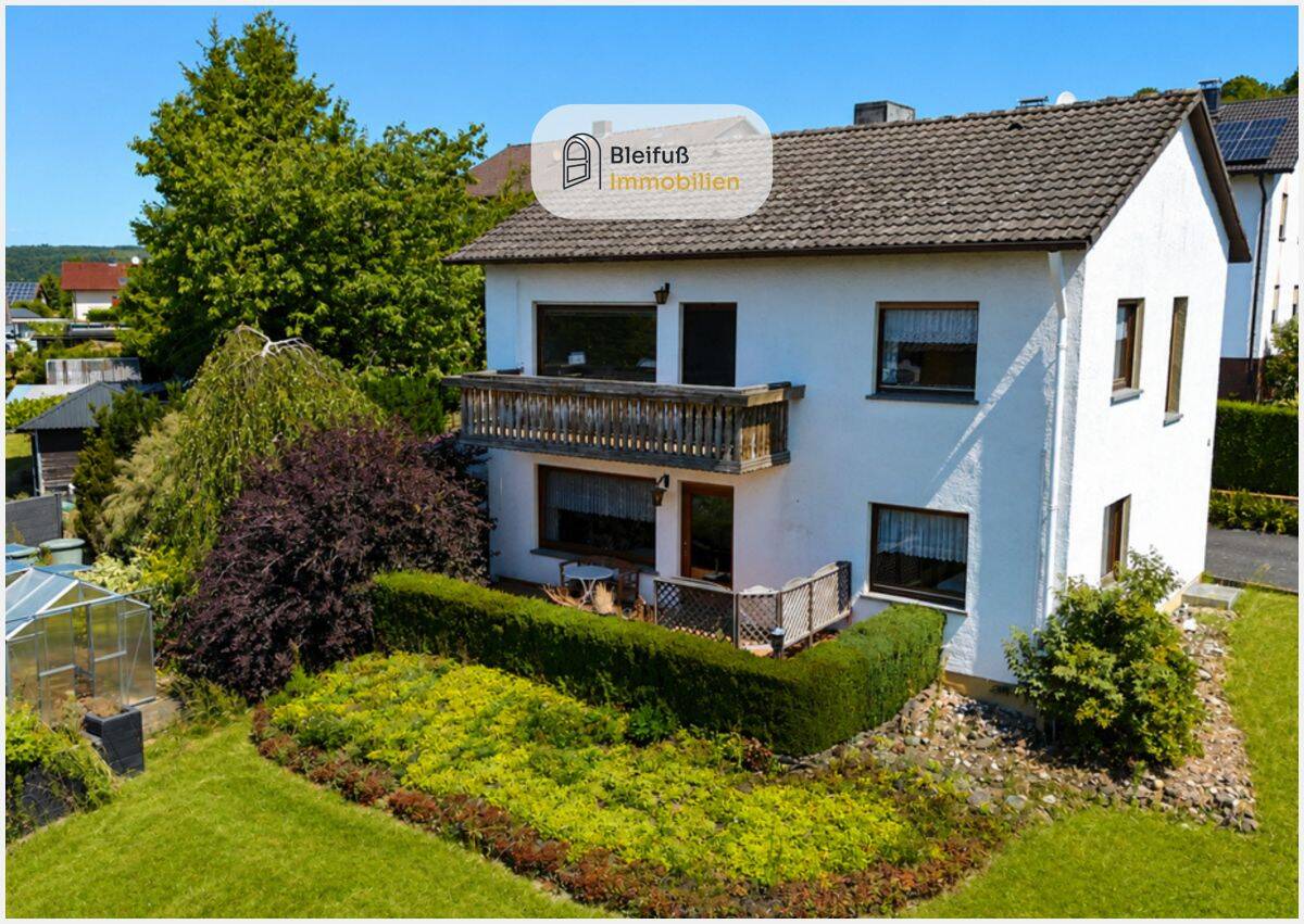 Solide Bausubstanz trifft auf großes Potenzial – Einfamilienhaus in begehrter Wohnlage, 35329 Gemünden (Felda)
