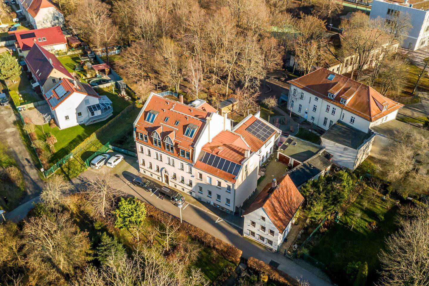 MEHRFAMILIENHAUS MIT PERSPEKTIVE | Voll vermietet mit zusätzlich bebaubarem Flurstück, 4328 Leipzig (Paunsdorf Sellerhausen-Stünz)