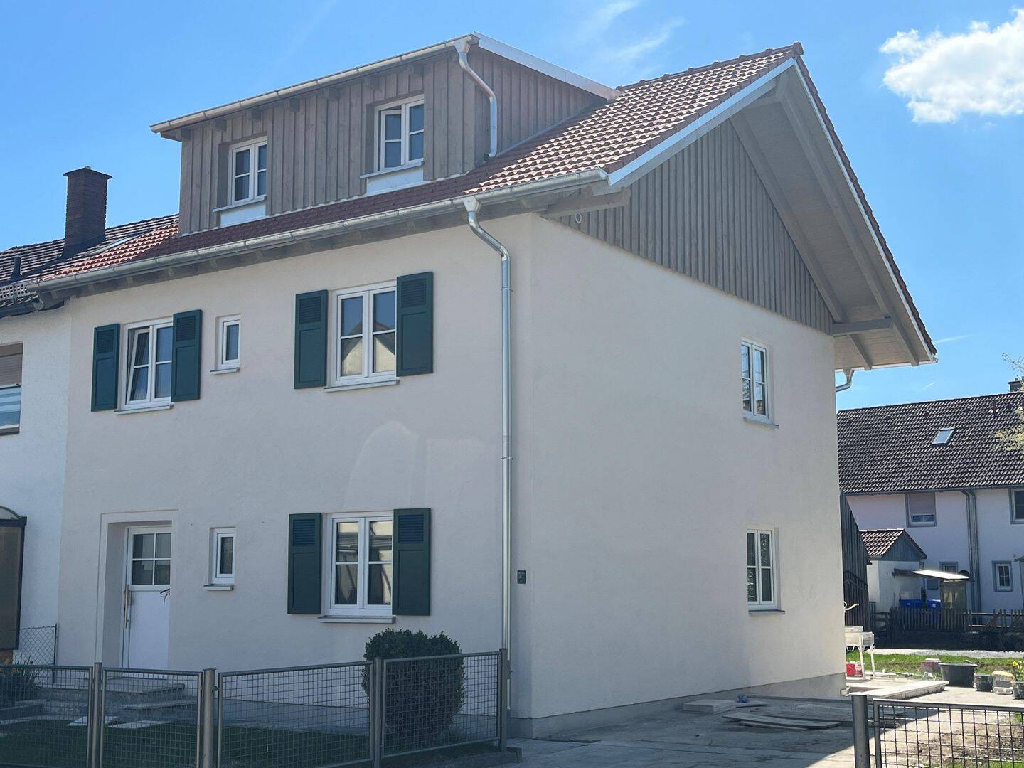 KOMPLETT RENOVIERT!!! 1-2 Familien-Doppelhaushälfte in Mauerstetten-Steinholz, 87665 Mauerstetten