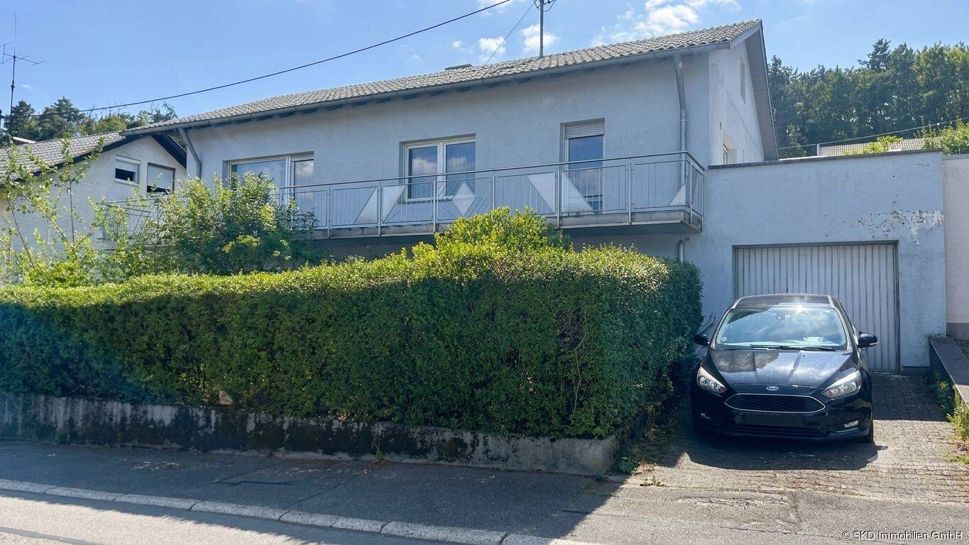 Familiennest mit Option auf Mieteinnahmen: Freistehendes Wohnhaus in Mosbach, 74821 Mosbach