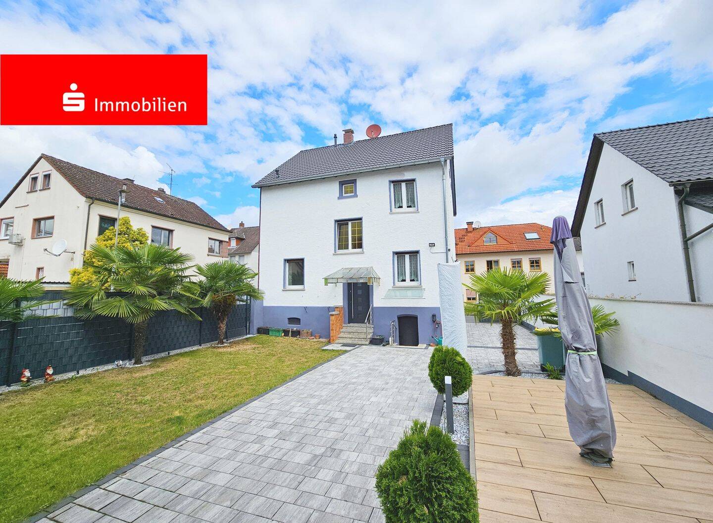 Charme trifft modernes Wohnen – 2FH mit modernisierten Wohnbereichen & Potenzial!, 63110 Rodgau