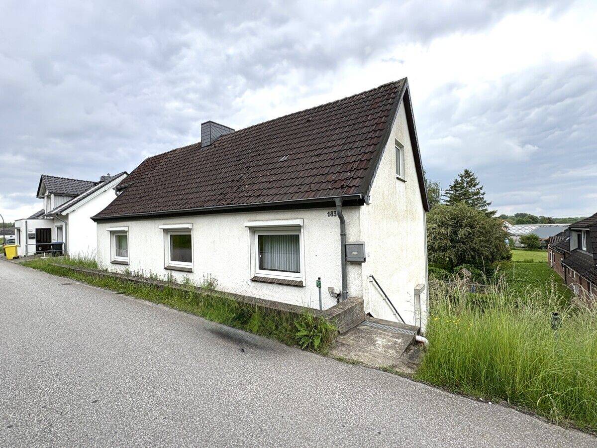 Gepflegtes Einfamilienhaus mit viel Potenzial, 22113 Hamburg (Bergedorf)