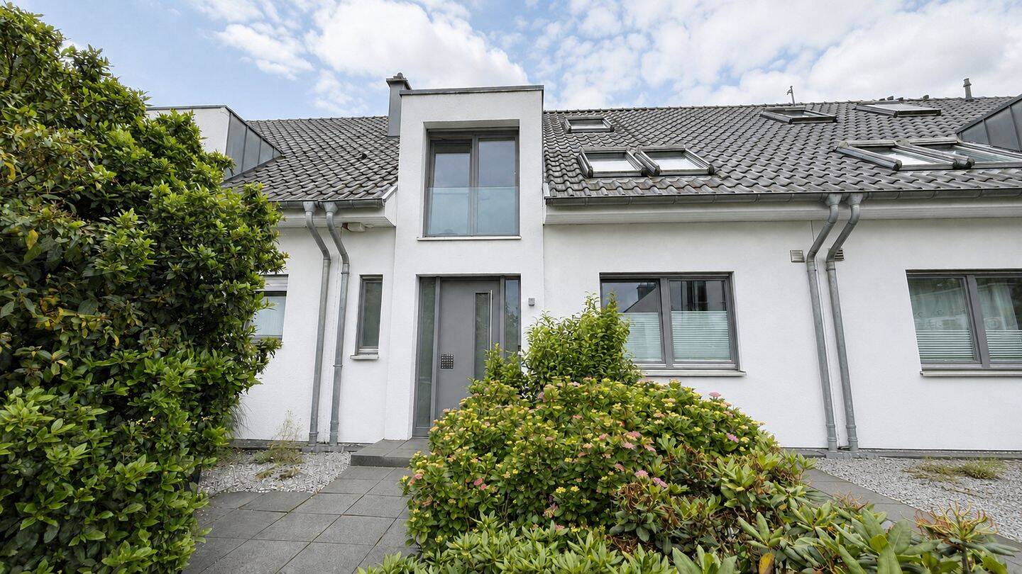 Attraktives RMH – Top-Ausstattung, nahe ISD & 300 m zum Rhein, 40474 Düsseldorf (Golzheim Lohausen Pempelfort Stockum)