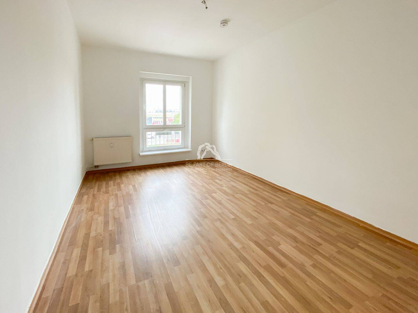 2- ZIMMER WOHNUNG PRENZLAUER BERG | BELEBTE KNIPRODESTRASSE | BALKON ZUM INNENHOF | PROVISIONSFREI |, 10407 Berlin (Pankow Kleingartenanlage Grönland Kleingartenanlage Neues Heim Kleingartenanlage Volkspark Prenzlauer Berg Prenzlauer Berg)