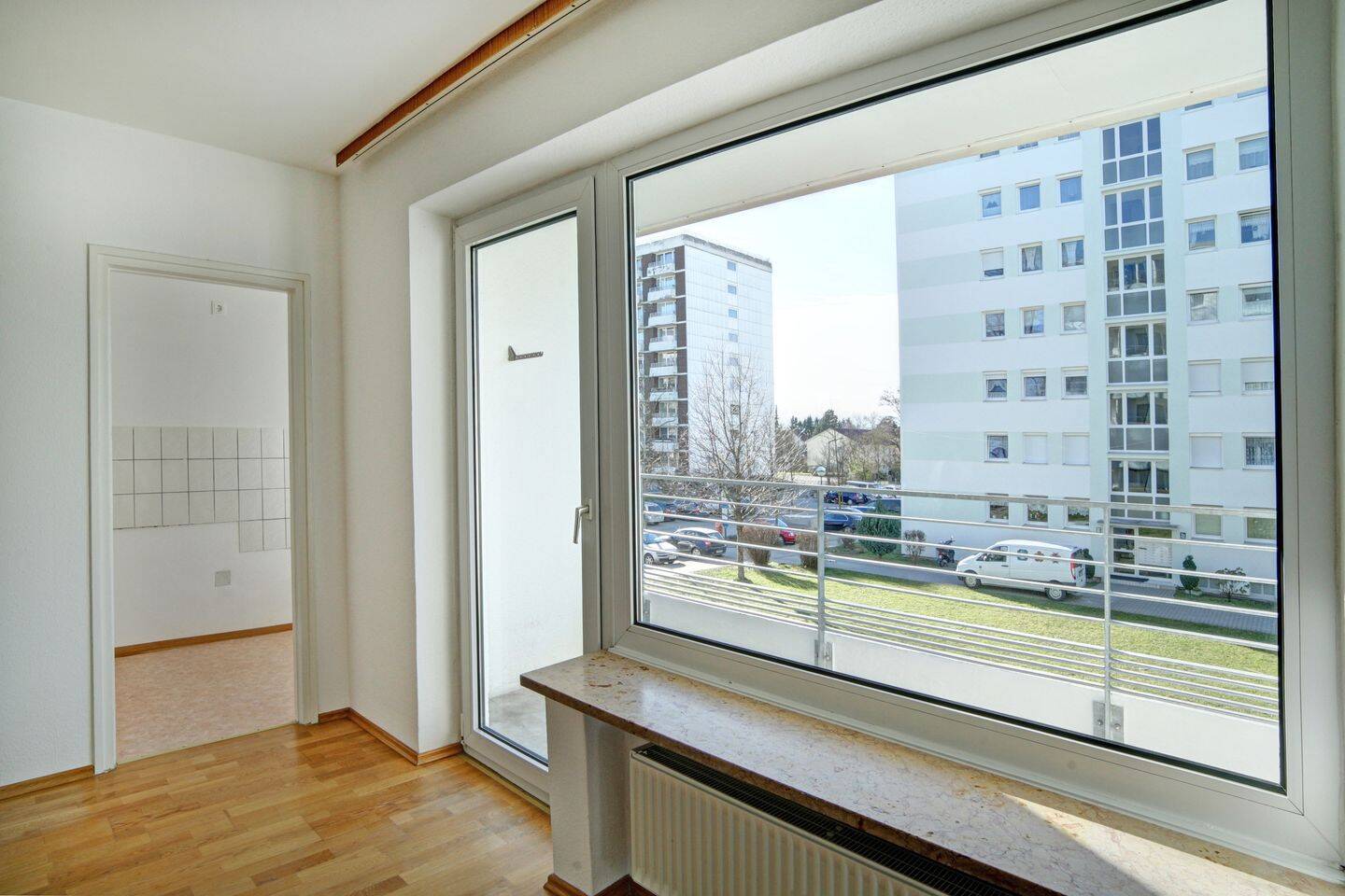 ** Schöne 1-Zimmerwohnung mit Balkon und hervorragender Anbindung **, 85764 Oberschleißheim