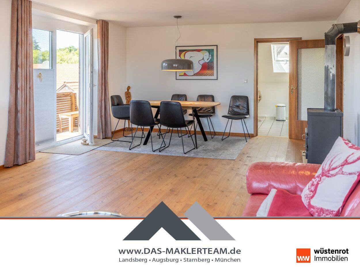 Wohnen mit Charme unter dem Dach – 4-Zimmer-Wohnung mit Westbalkon, Garage und Kaminofenanschluss, 86842 Türkheim