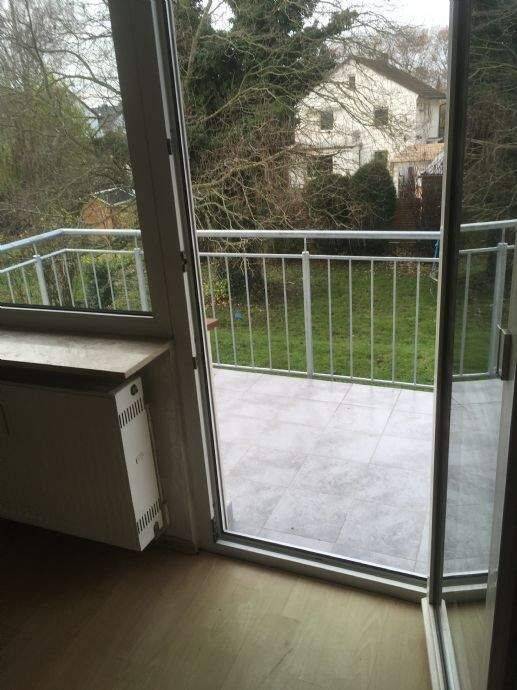Gut geschnittene Dreizimmer Wohnung mit Balkon in Weinheim-West, 69469 Weinheim