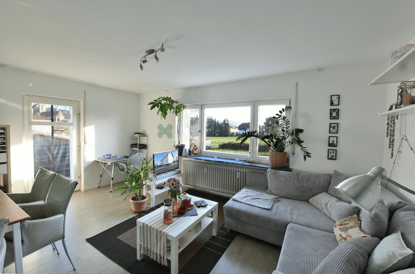 Helle Eigentumswohnung mit Garten und Terrasse, 76547 Sinzheim