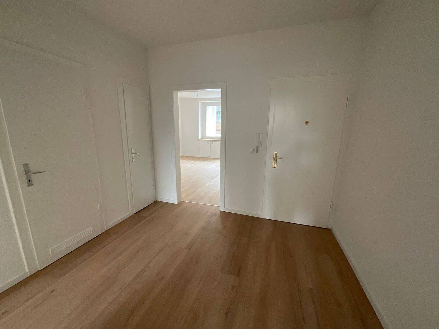 Saniert und bereit für neue Bewohner!, 40211 Düsseldorf (Pempelfort Stadtmitte)