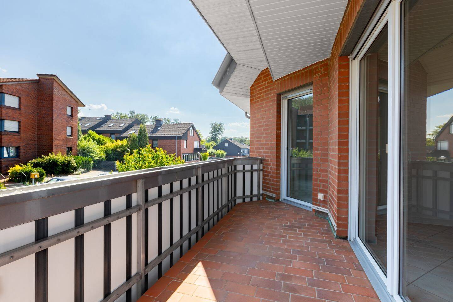 Exklusive 4-Zimmer-Wohnung mit Balkon in ruhiger Lage von Hollage, 49134 Wallenhorst