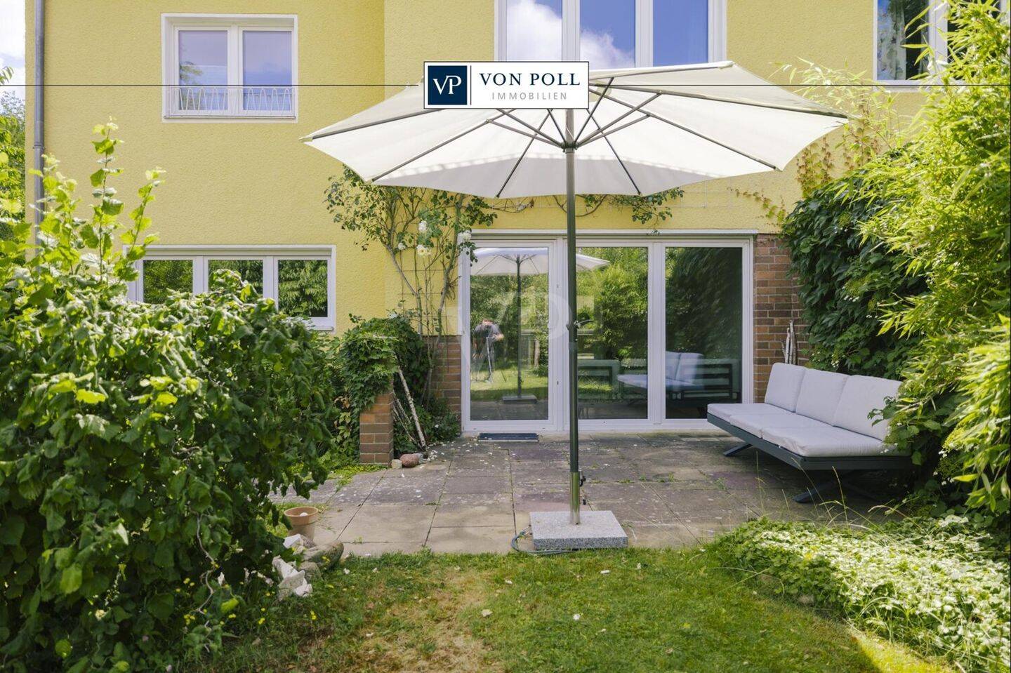 Modernisiertes Familien-Domizil mit großem Garten und ausgebautem Dachgeschoss
