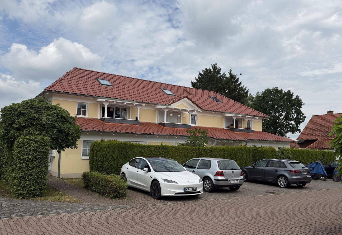 Schöne 3 Zimmer-Obergeschoss-Wohnung in Sülfeld auf 2 Ebenen, 38442 Wolfsburg (Ehmen Fallersleben Mörse Sandkamp Sülfeld)