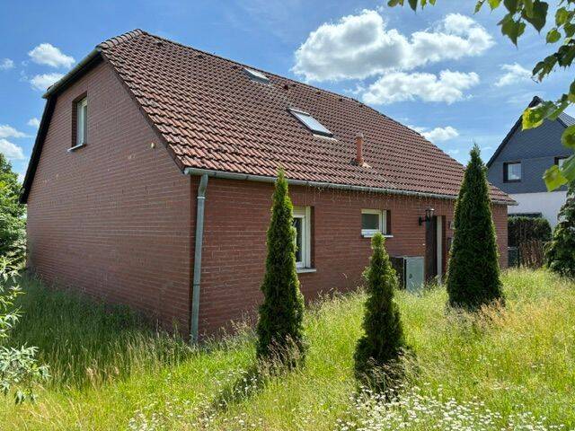 Einfamilienhaus in Uchtdorf, 39517 Tangerhütte