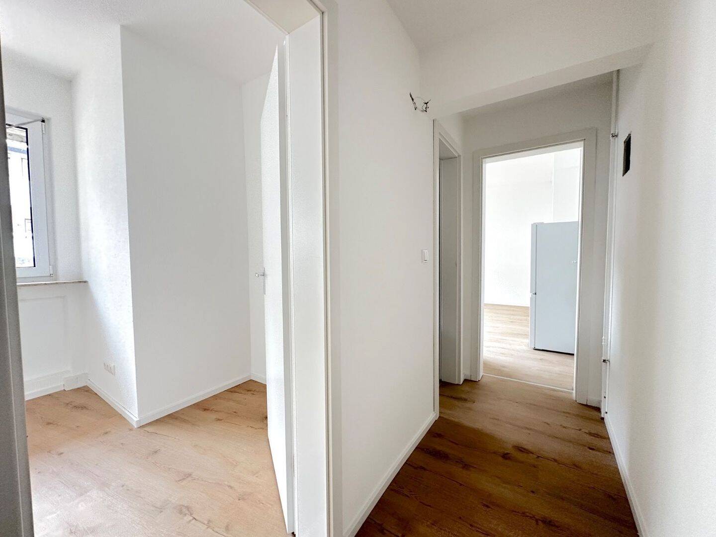 Moderne 2-Zimmer-Wohnung in Frankfurt-Zeilsheim, 65931 Frankfurt am Main (Sindlingen Zeilsheim)