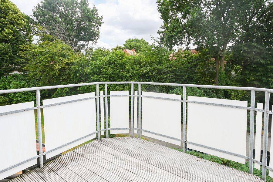 Lotte: Renovierte 2-Zimmer-Eigentumswohnung mit großem Balkon !, 49504 Lotte