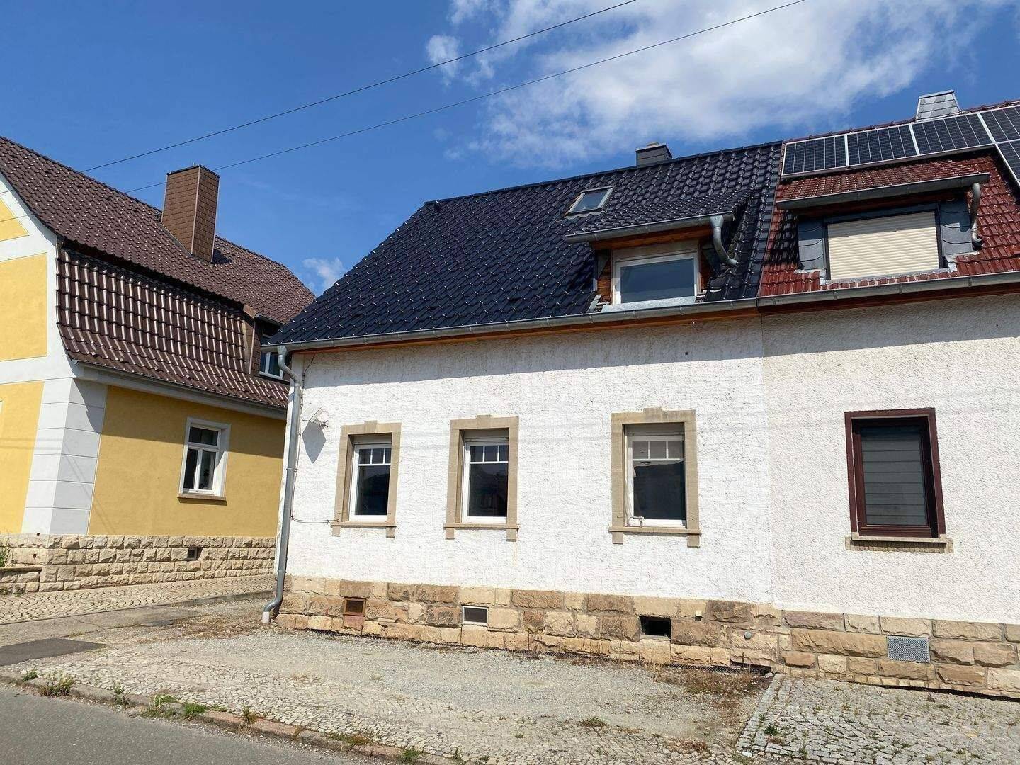 Einfamilienhaus in Laucha, 6636 Laucha an der Unstrut