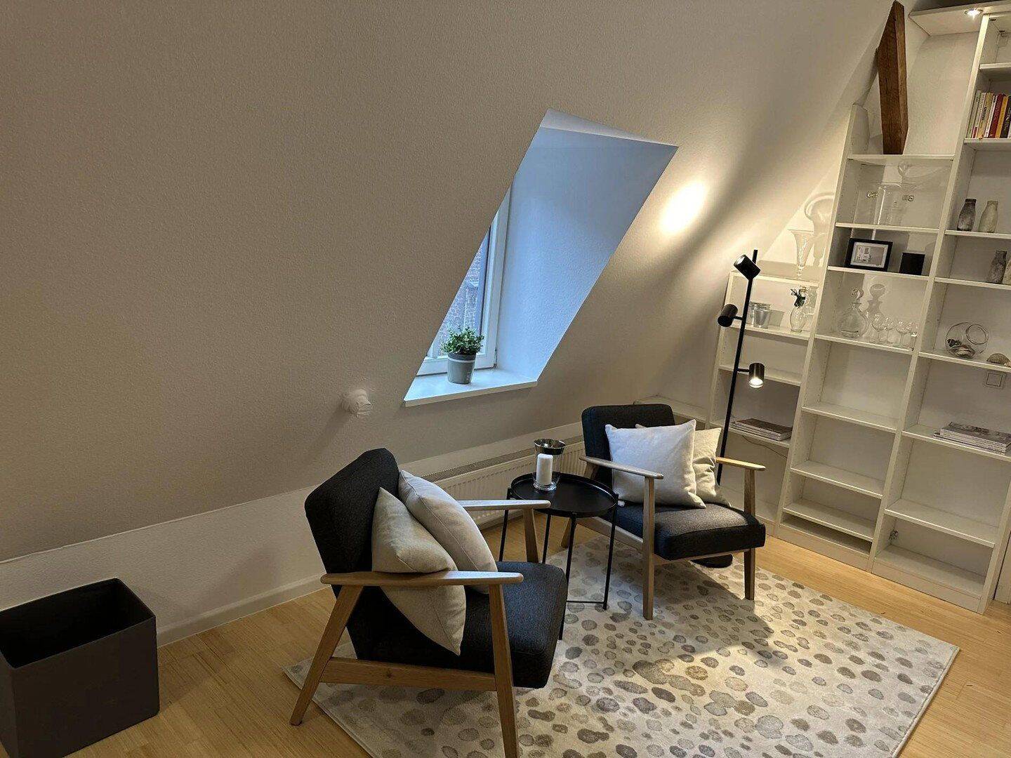 Charmante 2-Zimmer Wohnung in einer schönen Altbauwohnung im Herzen von Sülz, 50939 Köln (Lindenthal Klettenberg Sülz)