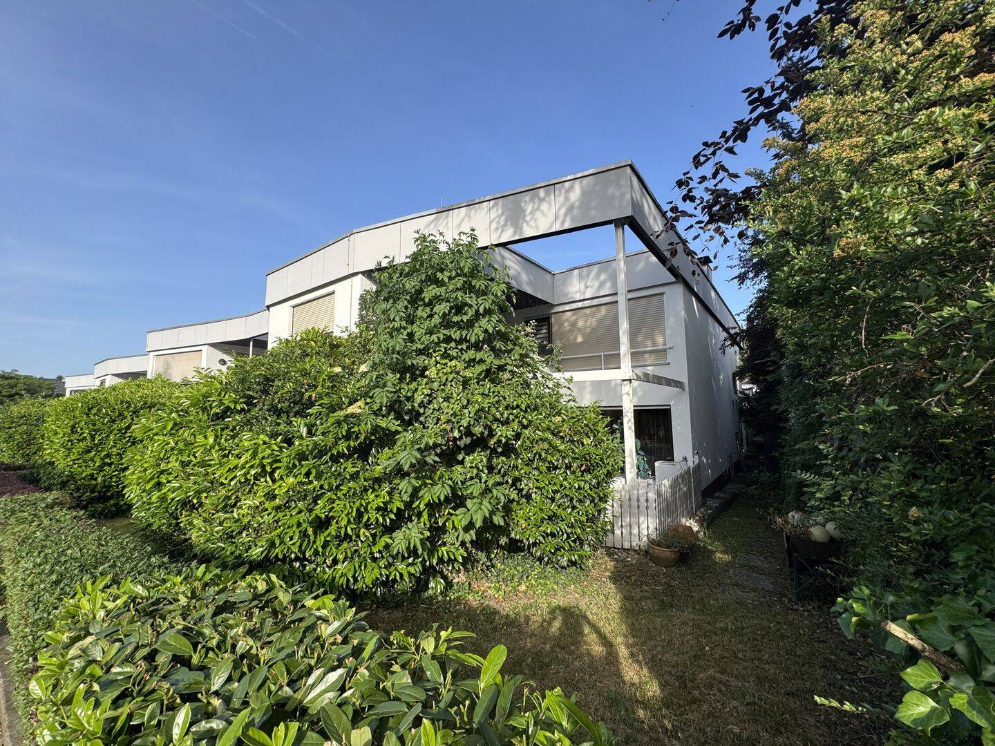 Stilvolle Erdgeschosswohnung mit traumhafter Terrasse im beliebten Buchrainviertel, 63069 Offenbach am Main (Lauterborn Offenbach am Main Rosenhöhe)