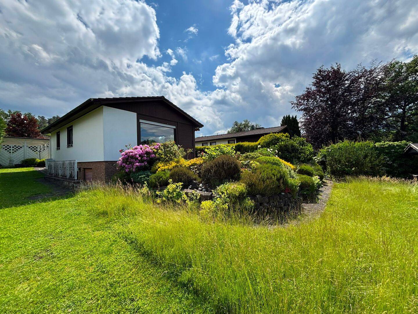 Einfamilienhaus mit großem Garten am Möhnesee zu verkaufen!, 59519 Möhnesee