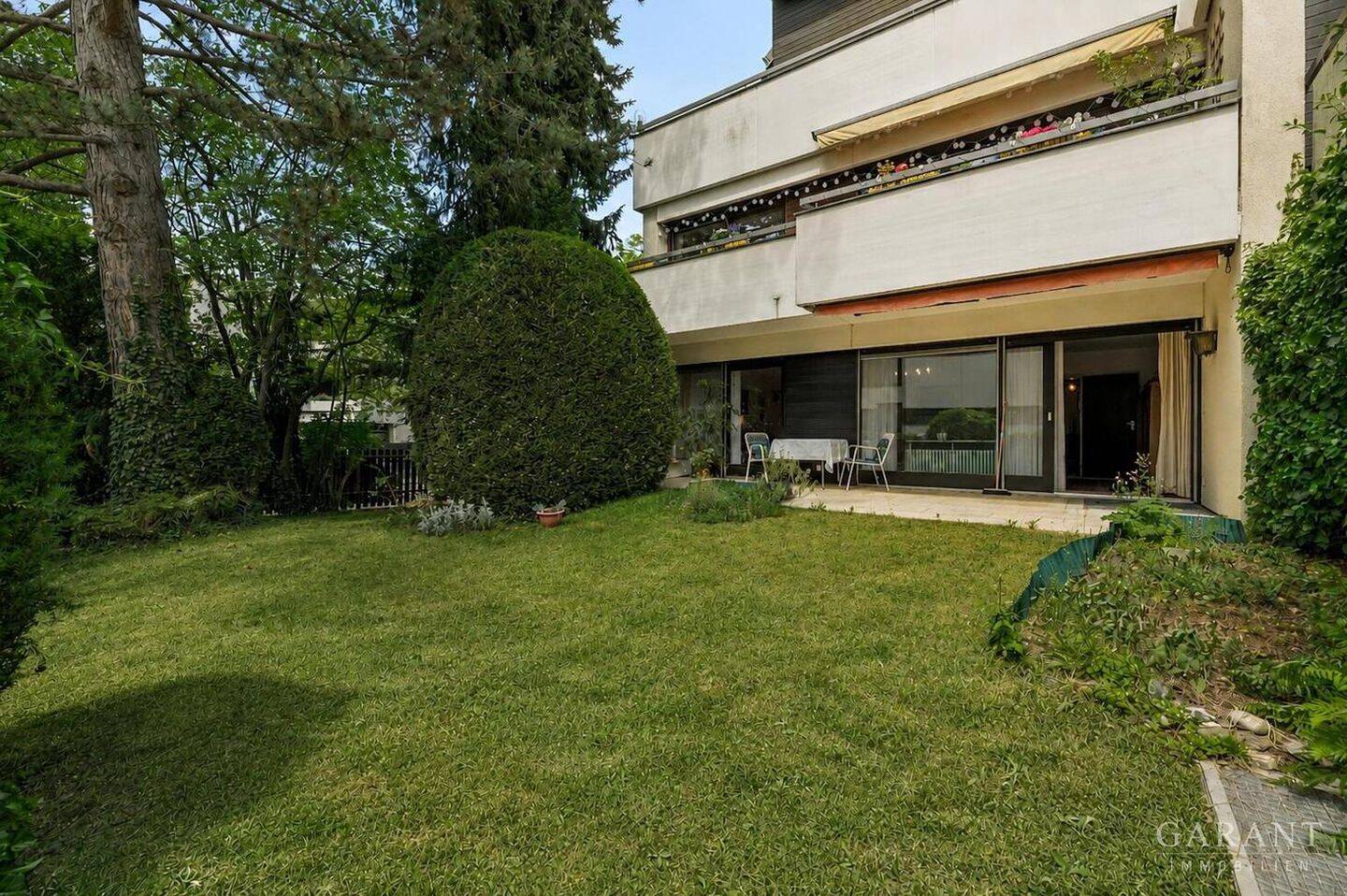 Ein Zuhause im Grünen – Exklusive Gartenwohnung in München-Solln, 81479 München (Thalk. Obersendl.-Forsten-Fürstenr.-Solln)